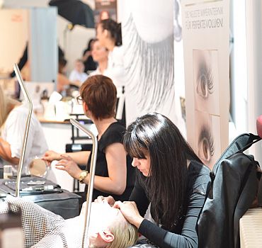 LUXUSLASHES® bei der Beauty Lounge Berlin!